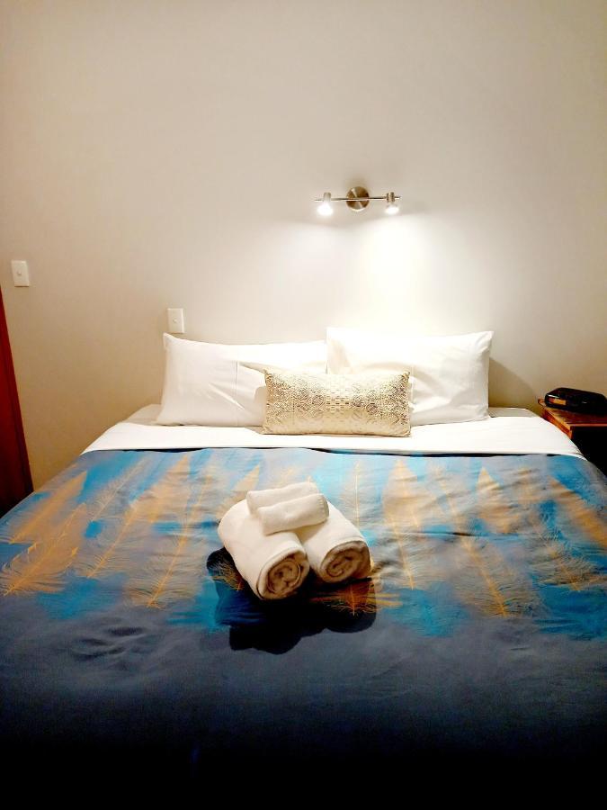 Academy Lodge Motel Ашбертон Экстерьер фото