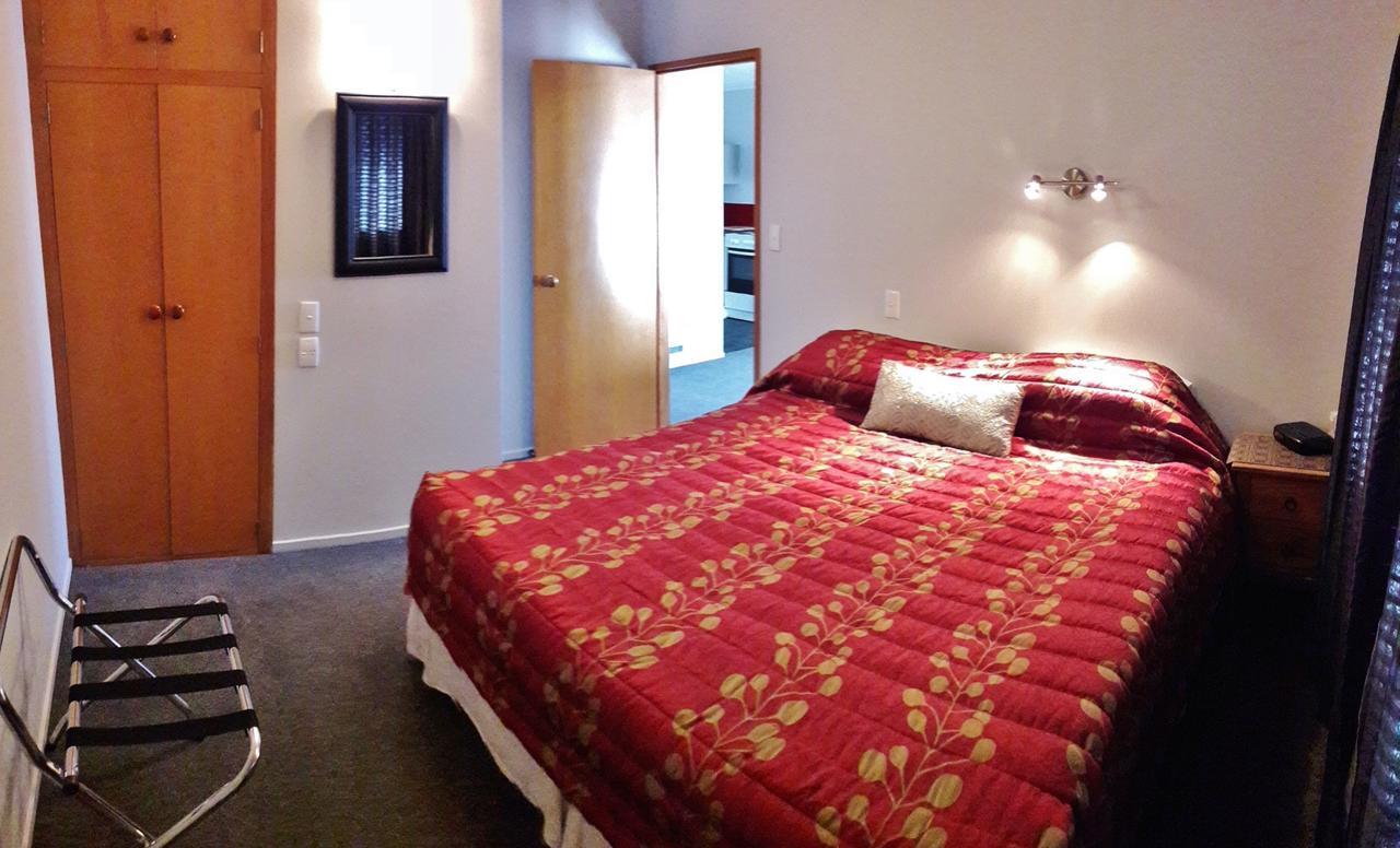 Academy Lodge Motel Ашбертон Экстерьер фото